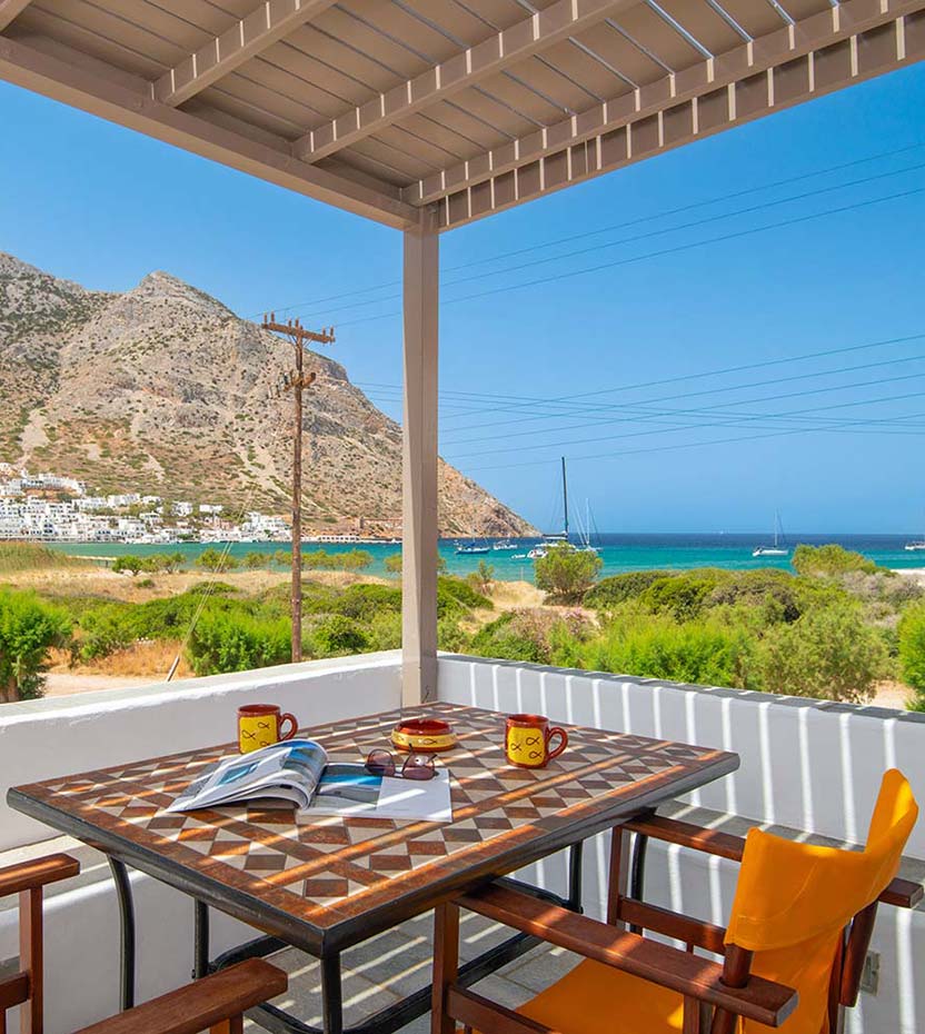 Βεράντα με θέα στη θάλασσα